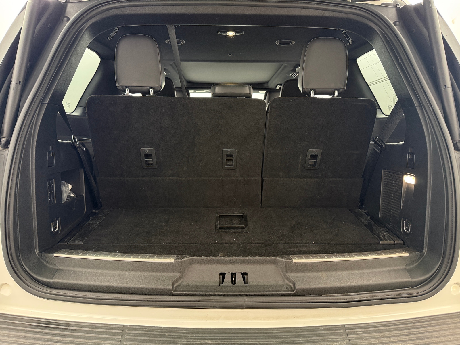Thumbnail: 2021 Lincoln Navigator - 6