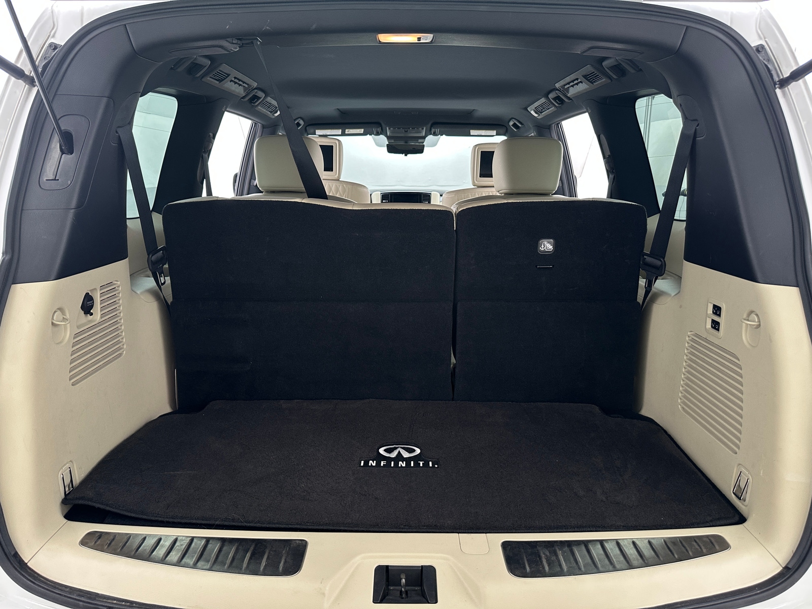 Thumbnail: 2021 INFINITI QX80 - 6