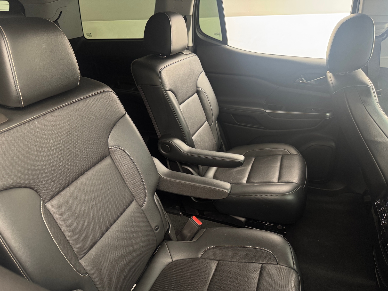Thumbnail: 2020 GMC Acadia - 5