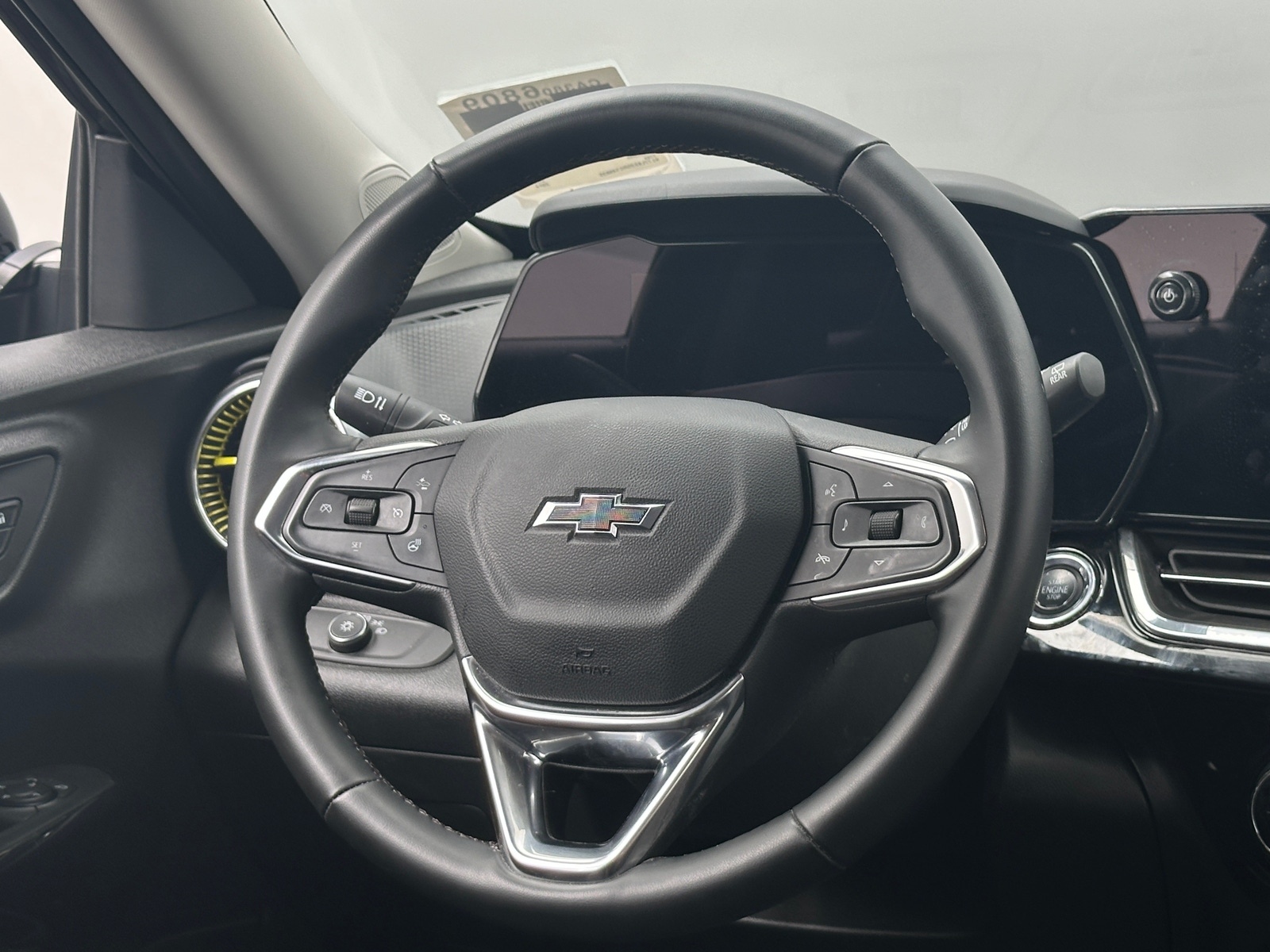 Thumbnail: 2024 Chevrolet Trax - 4