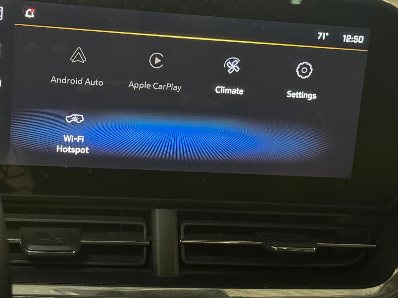 Thumbnail: 2024 Chevrolet Trax - 3