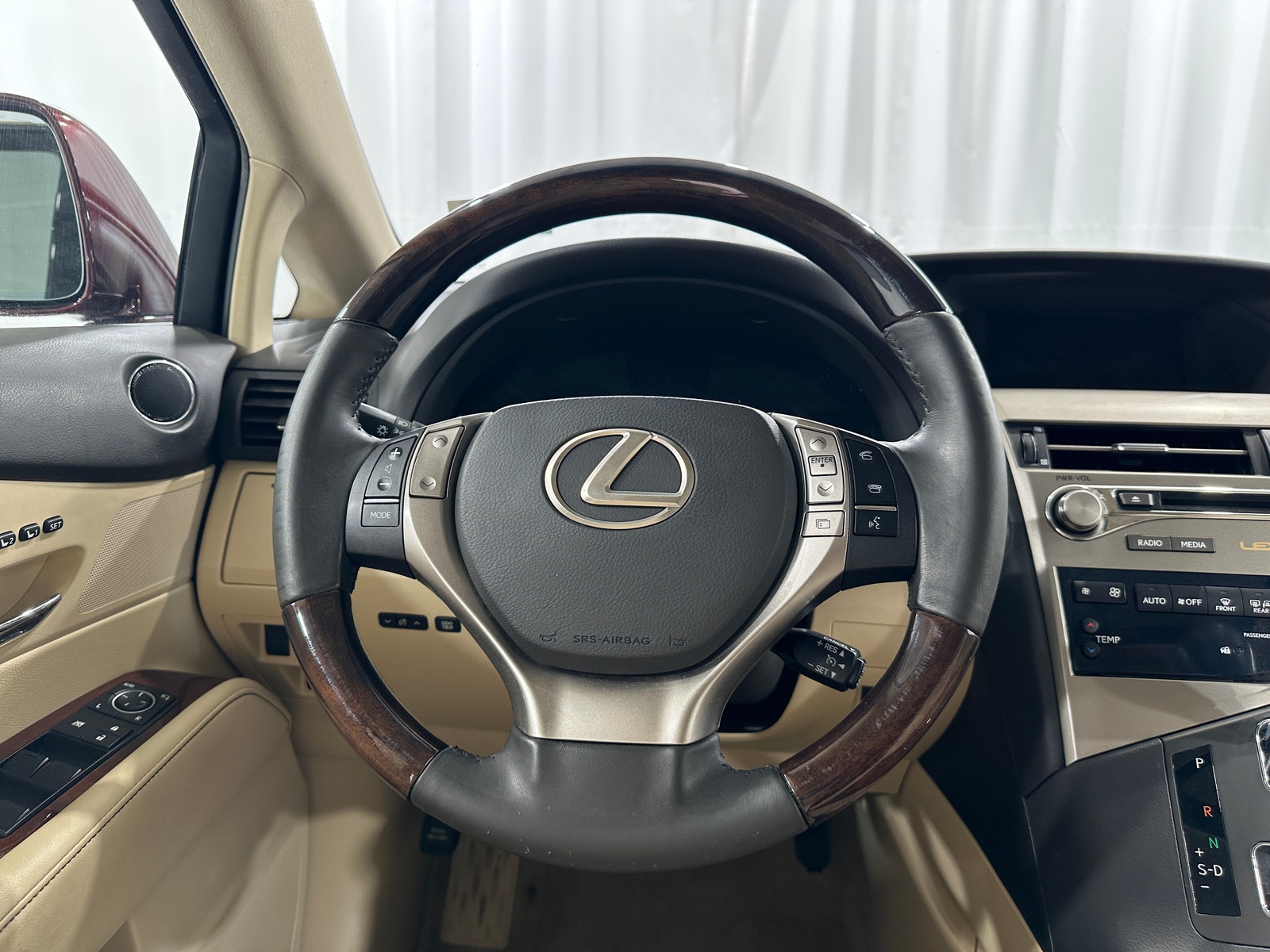 Thumbnail: 2013 Lexus RX - 5