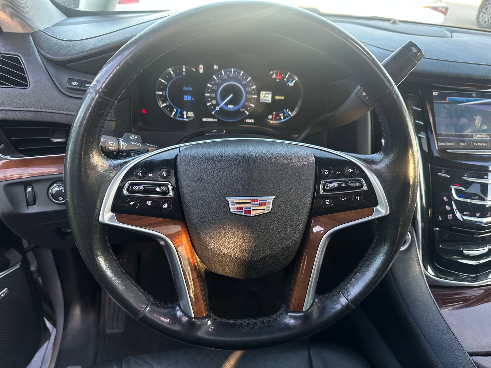 Thumbnail: 2017 Cadillac Escalade - 4