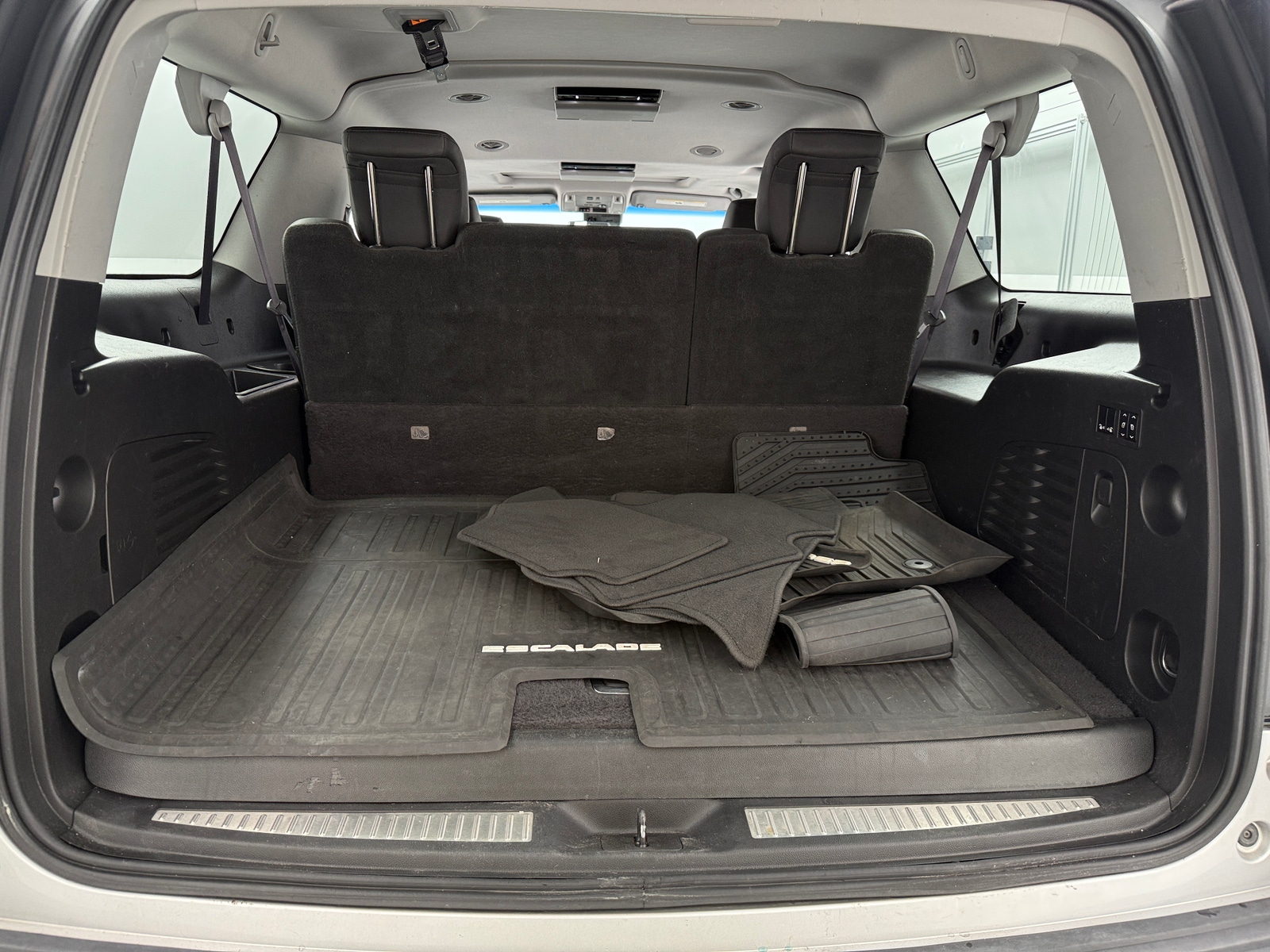 Thumbnail: 2017 Cadillac Escalade - 6