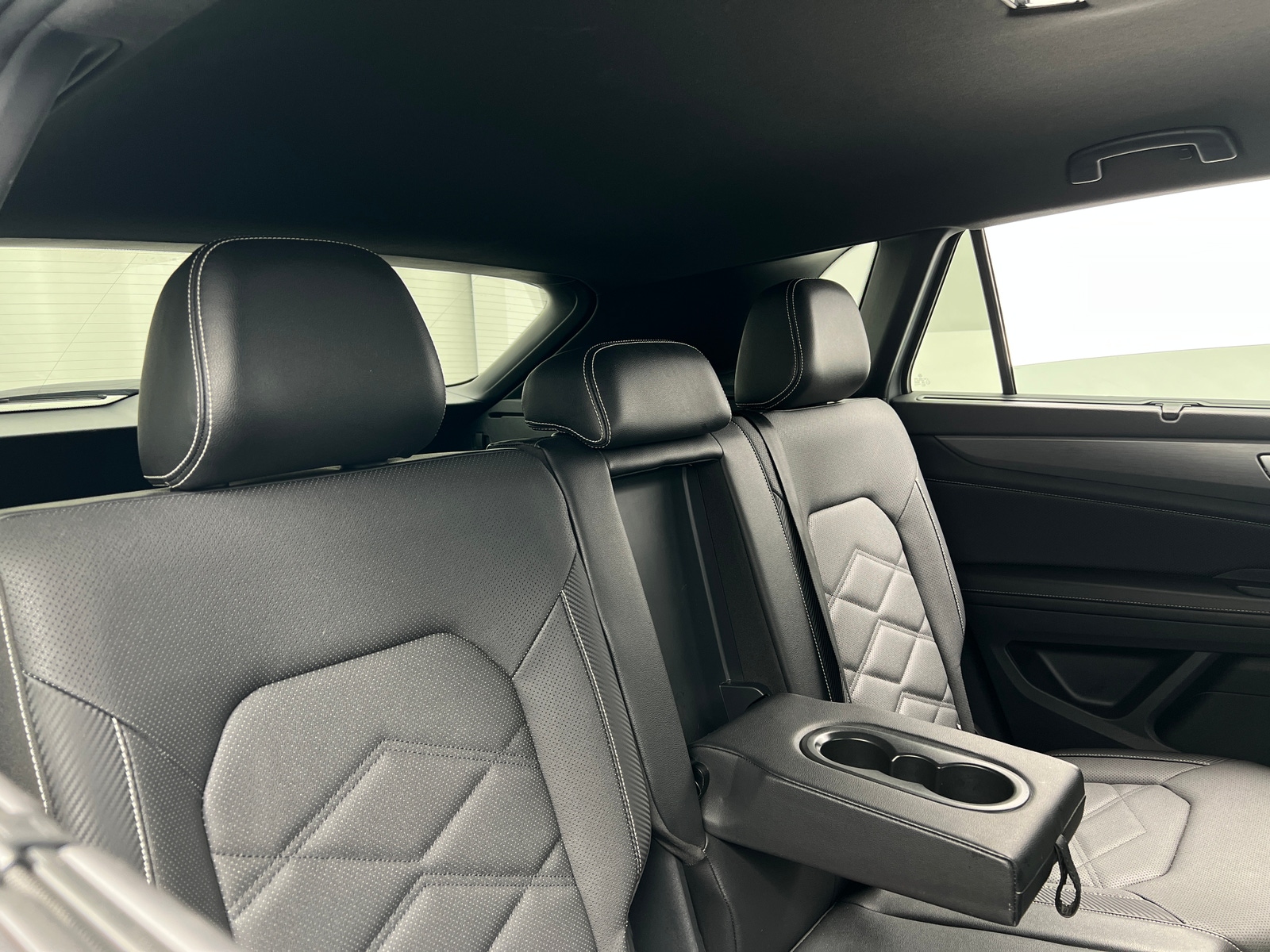Thumbnail: 2024 Volkswagen Atlas - 5