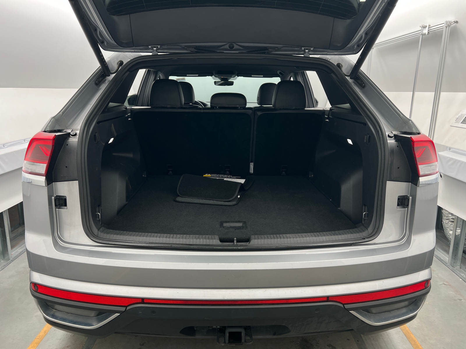 Thumbnail: 2024 Volkswagen Atlas - 6