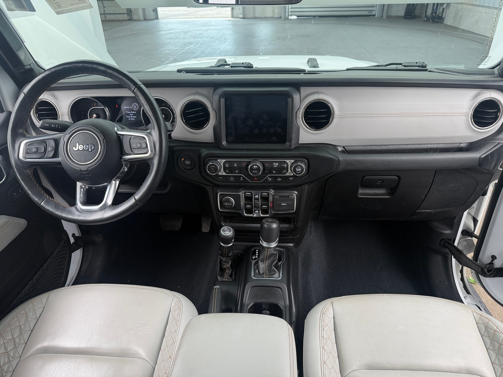 Thumbnail: 2022 Jeep Gladiator - 2