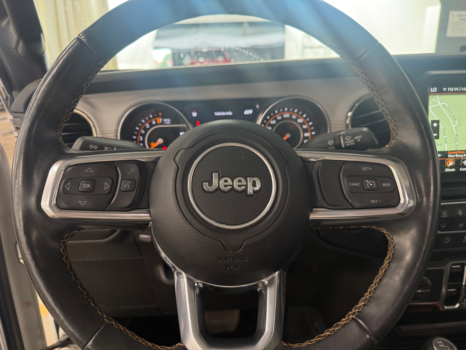 Thumbnail: 2022 Jeep Gladiator - 4