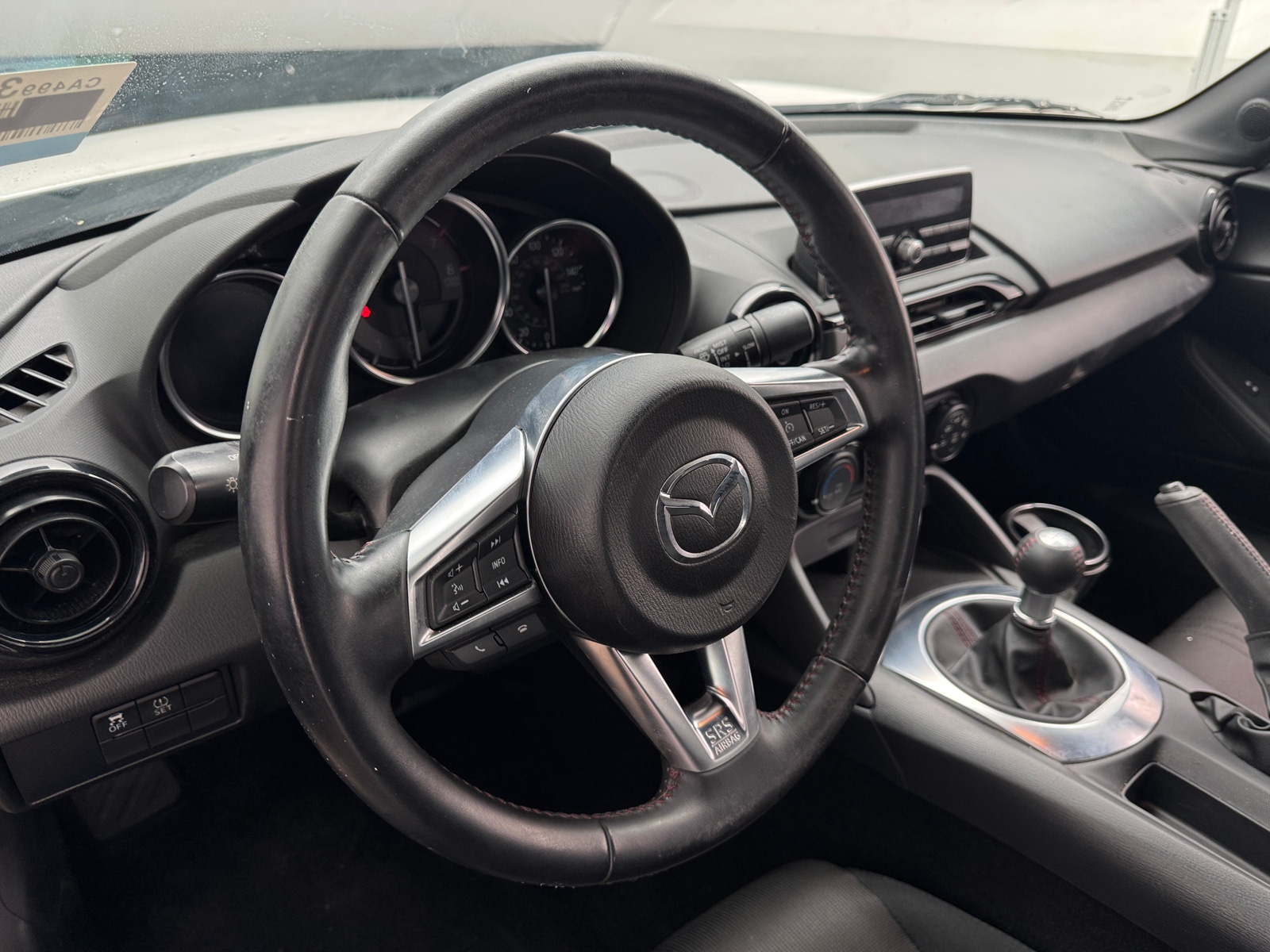 Thumbnail: 2016 Mazda MX-5 Miata - 5