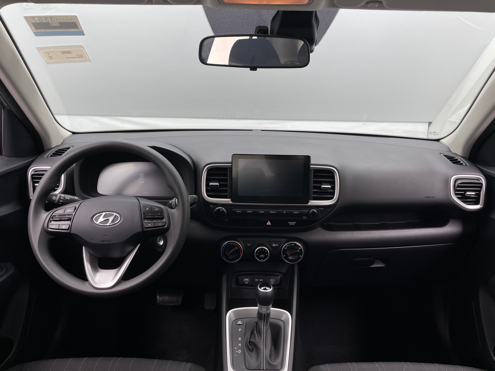 Thumbnail: 2025 Hyundai Venue - 3