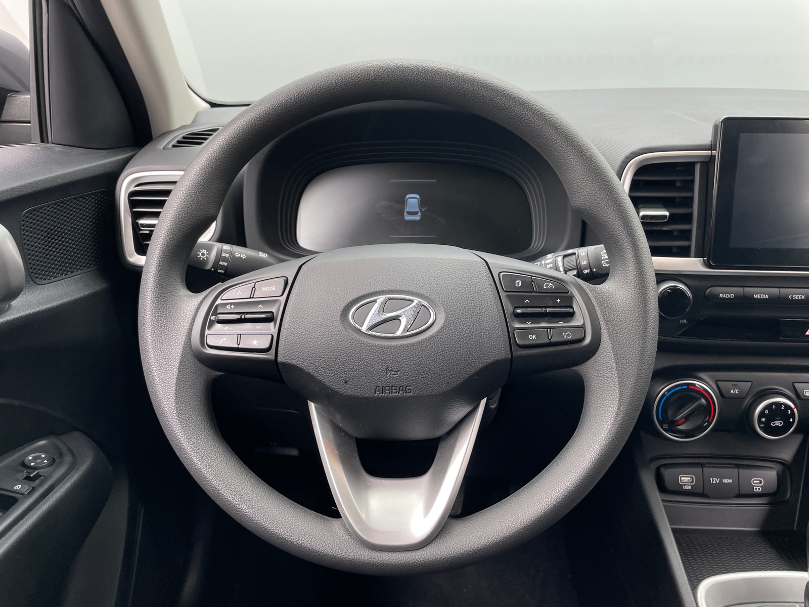 Thumbnail: 2025 Hyundai Venue - 5