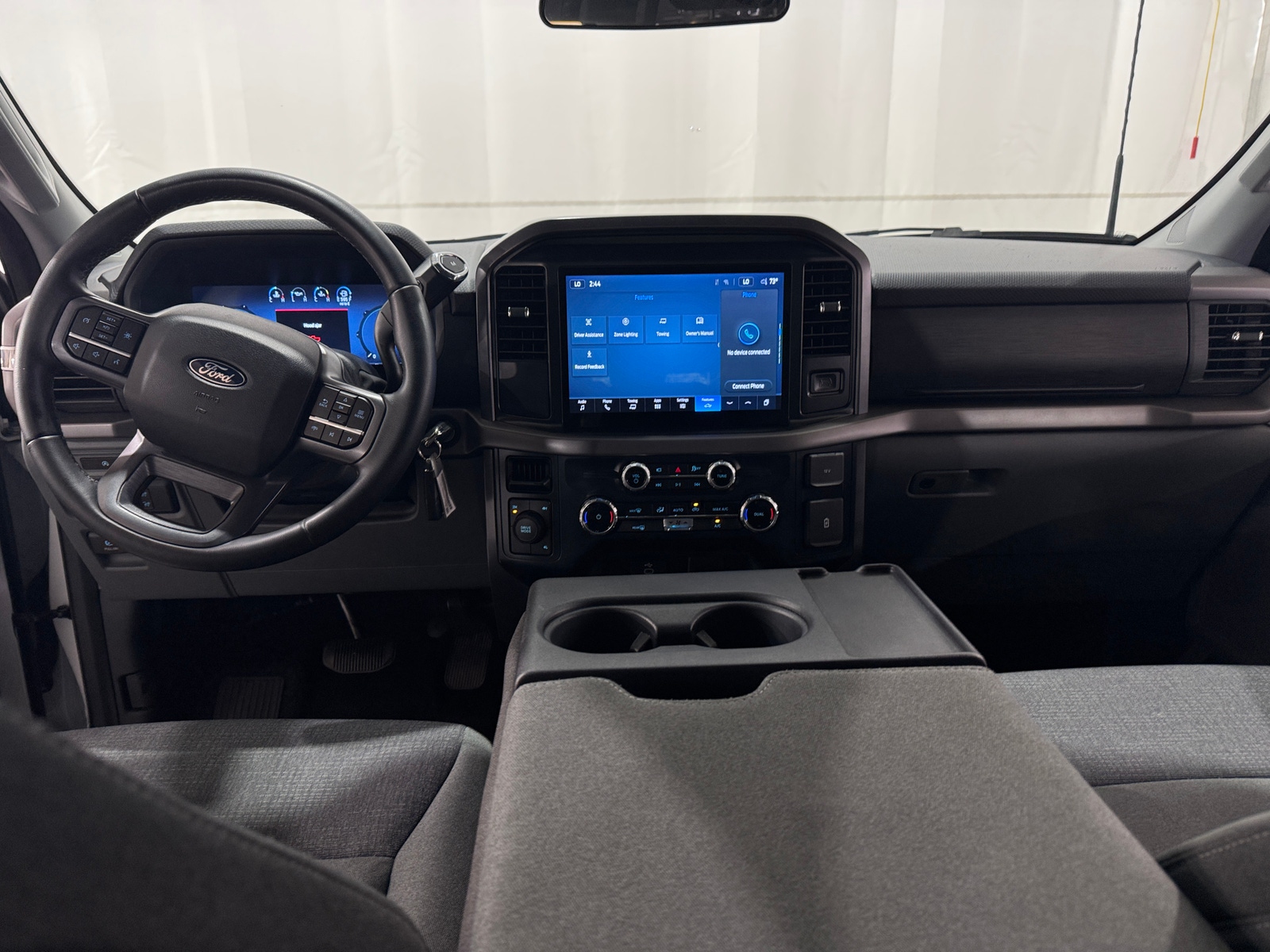 Thumbnail: 2025 Ford Econoline - 3