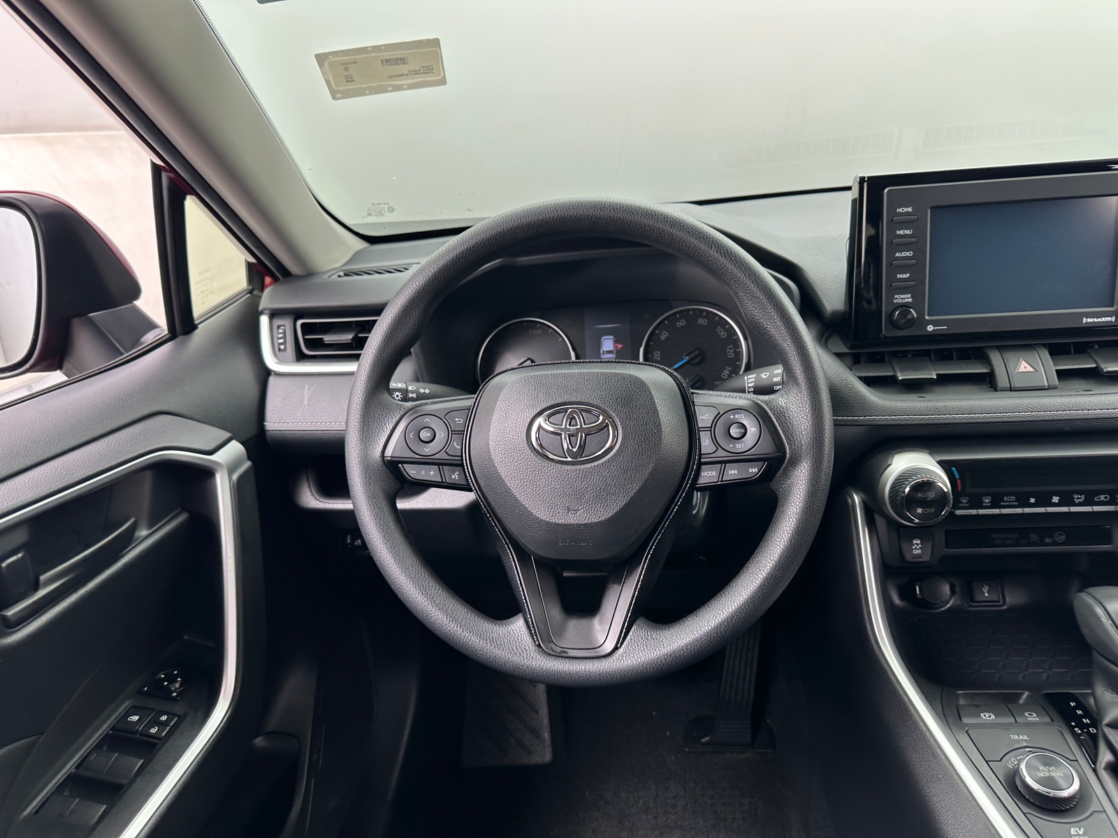 Thumbnail: 2020 Toyota RAV4 - 5
