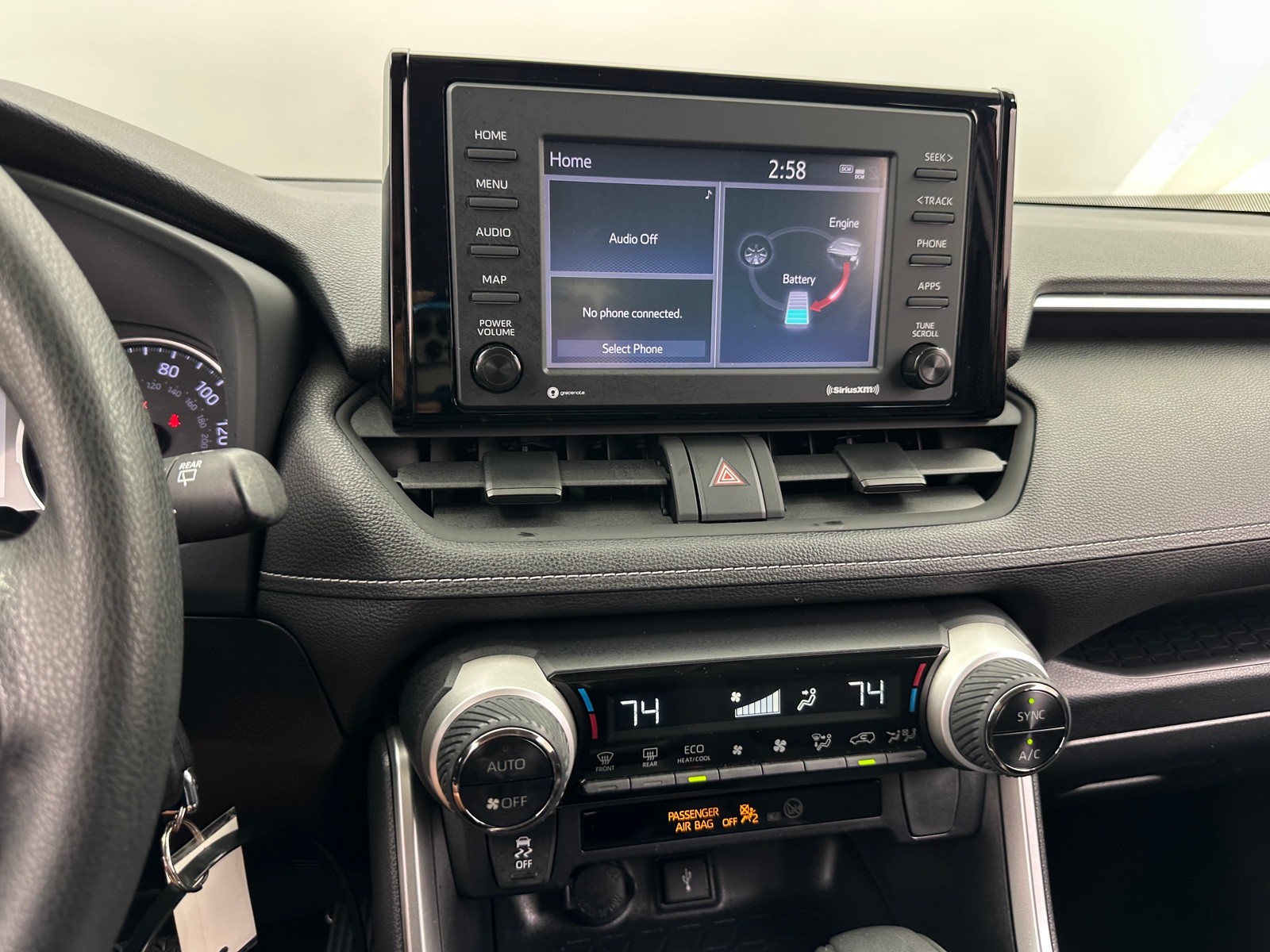 Thumbnail: 2020 Toyota RAV4 - 4