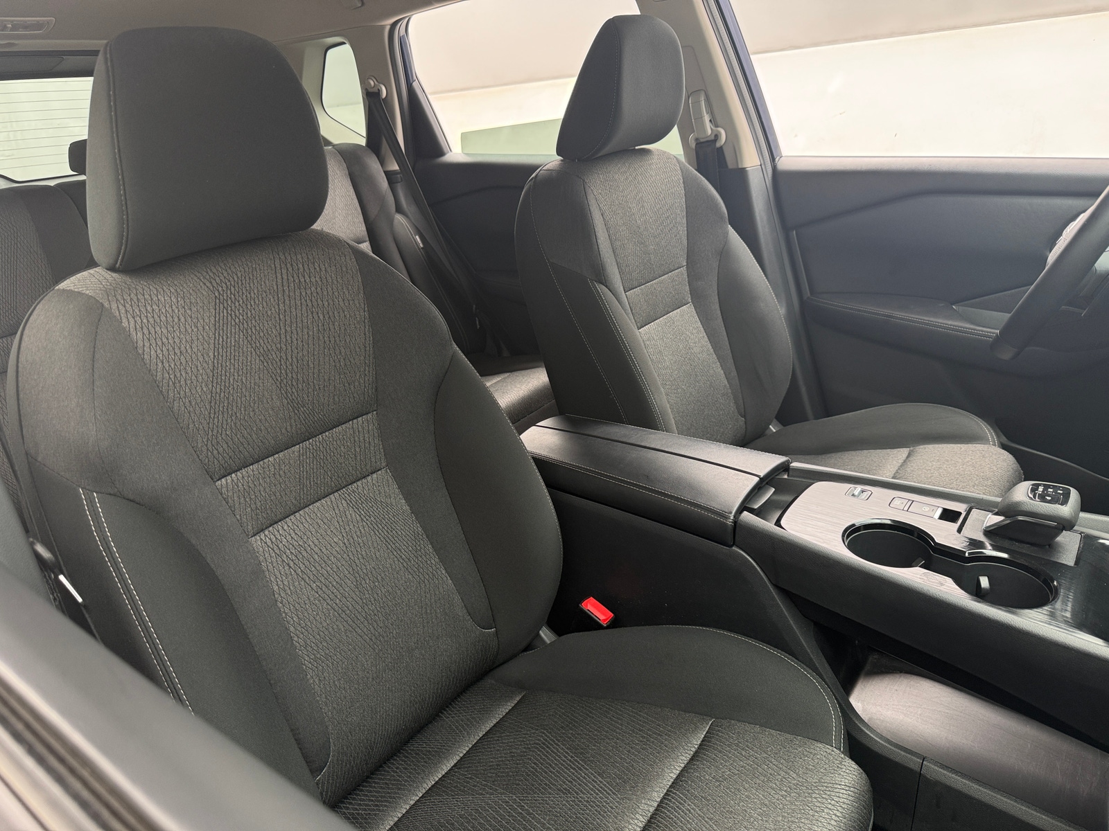 Thumbnail: 2025 Nissan Rogue - 2