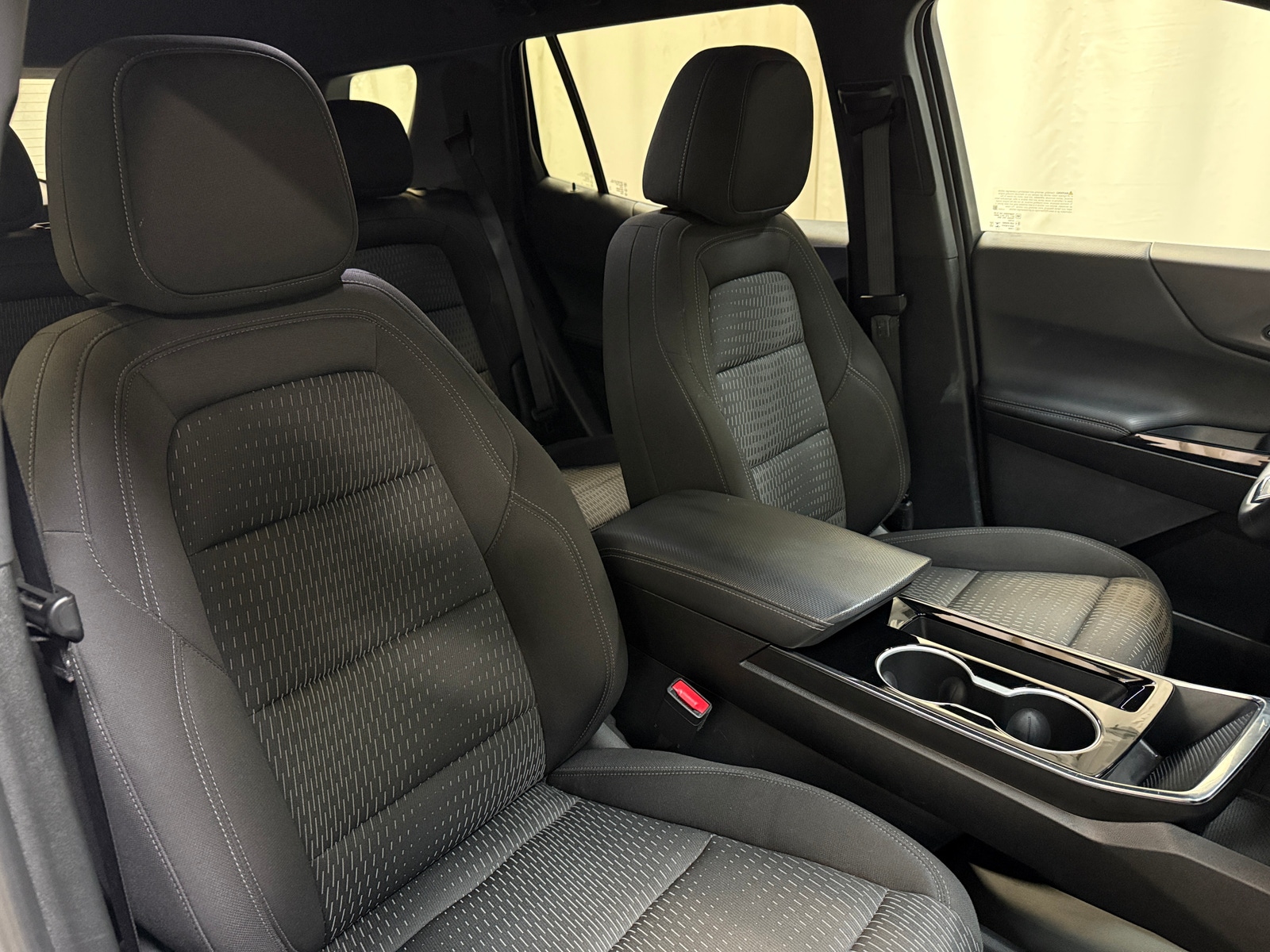 Thumbnail: 2025 Chevrolet Equinox - 2