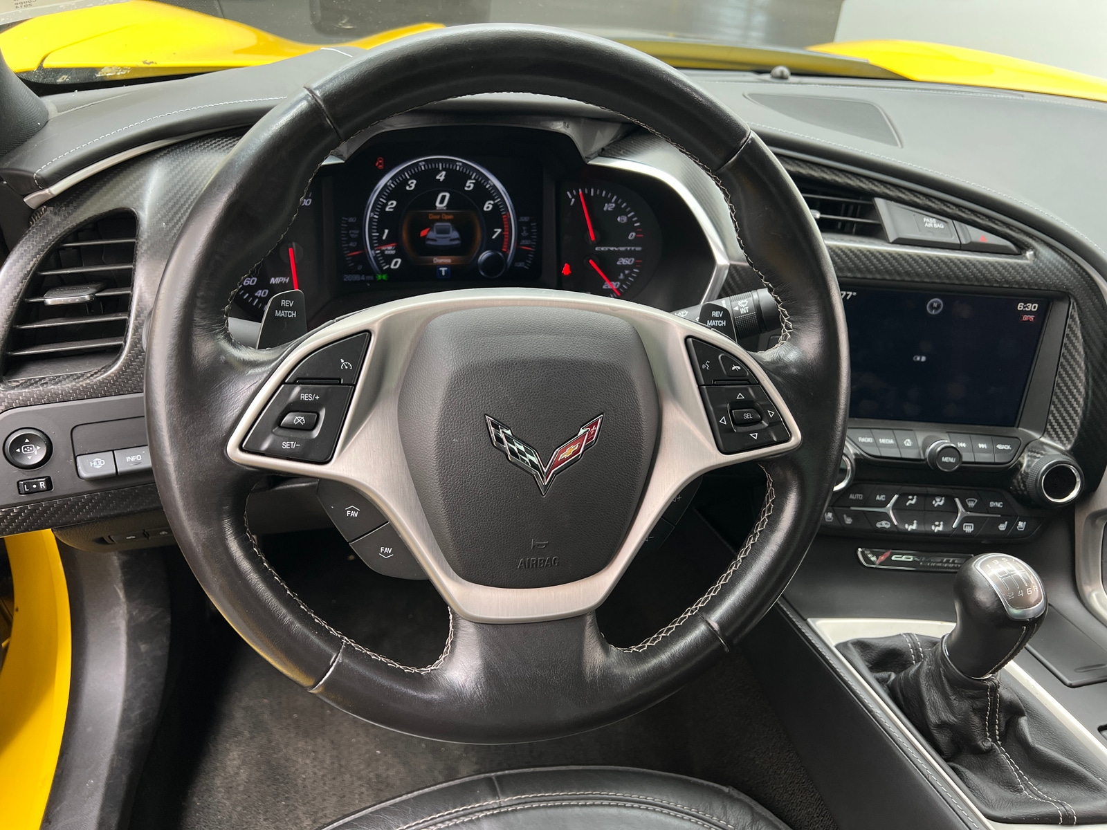 Thumbnail: 2014 Chevrolet Corvette - 3