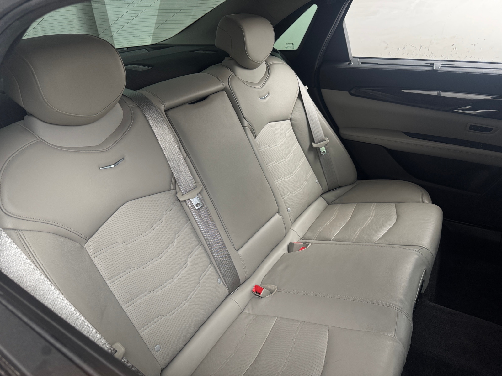 Thumbnail: 2016 Cadillac CT6 - 5
