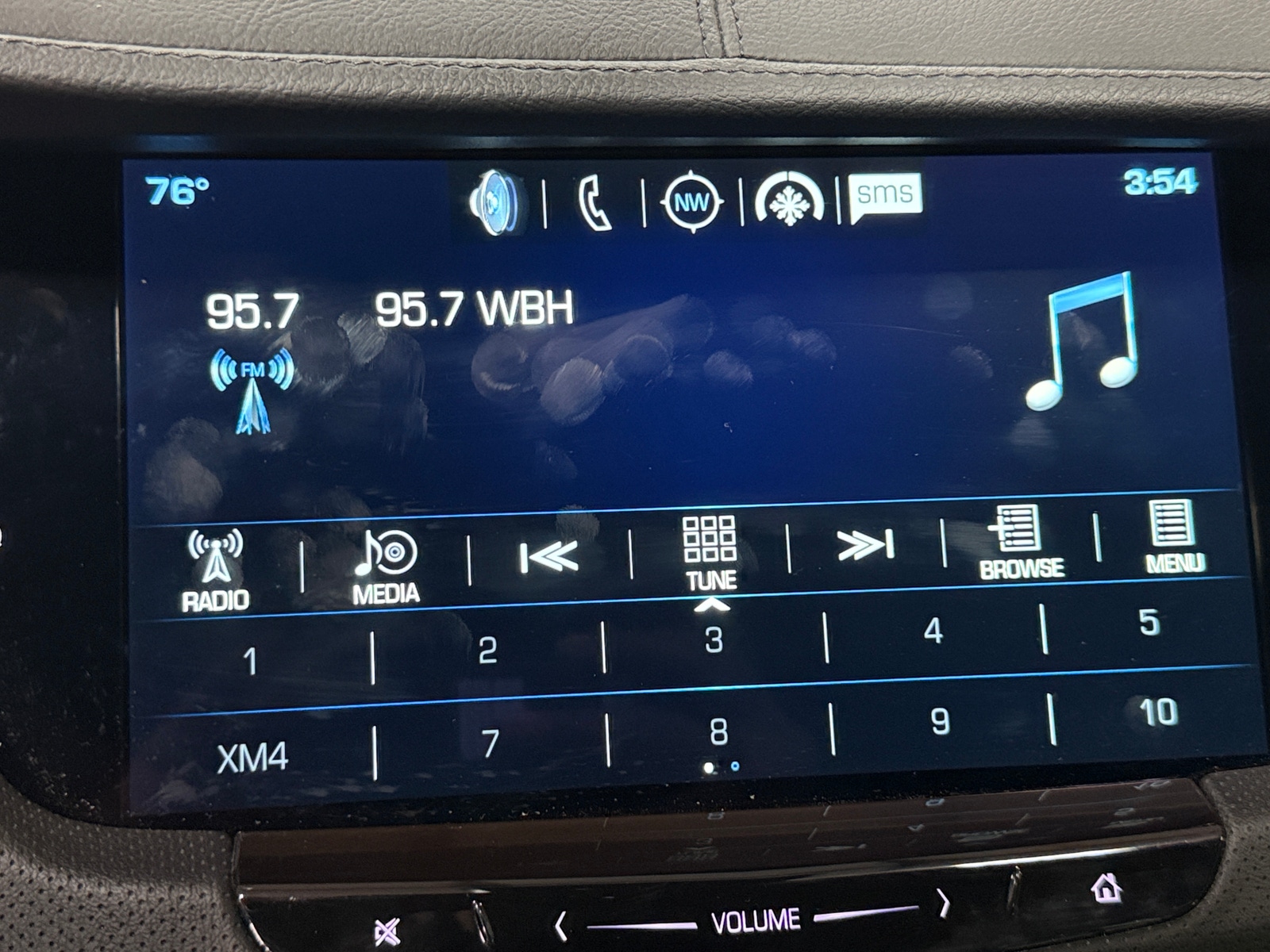 Thumbnail: 2016 Cadillac CT6 - 3