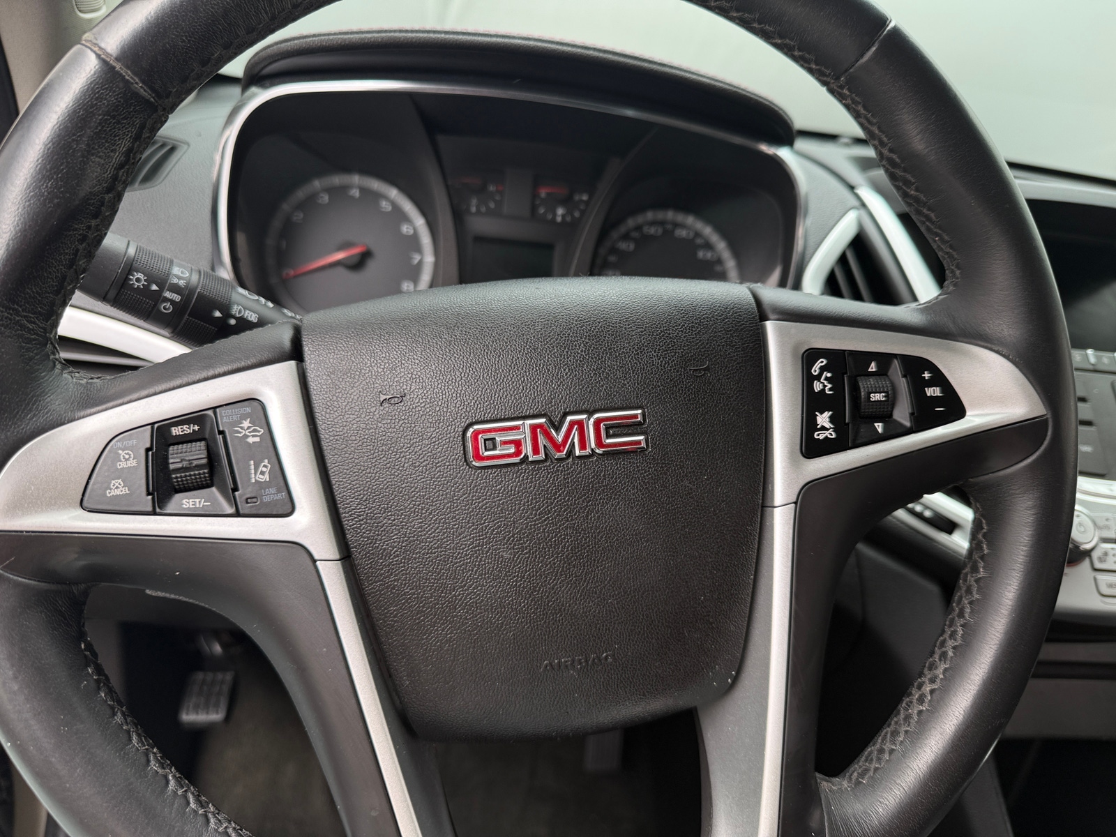 Thumbnail: 2015 GMC Terrain - 4