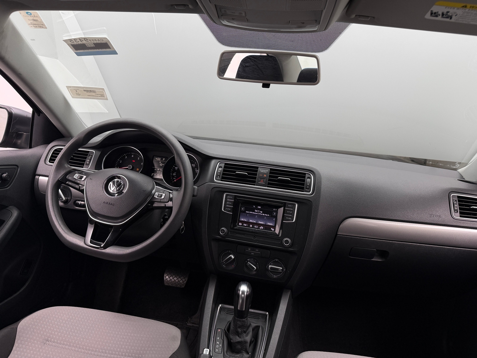 Thumbnail: 2017 Volkswagen Jetta - 3
