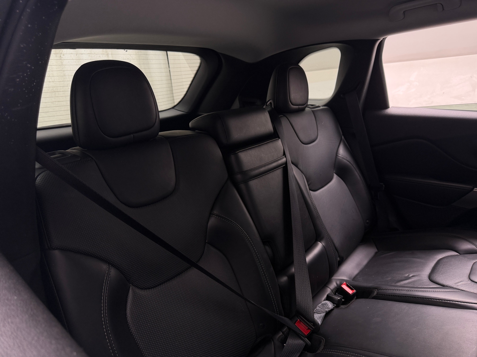 Thumbnail: 2019 Jeep Cherokee - 5