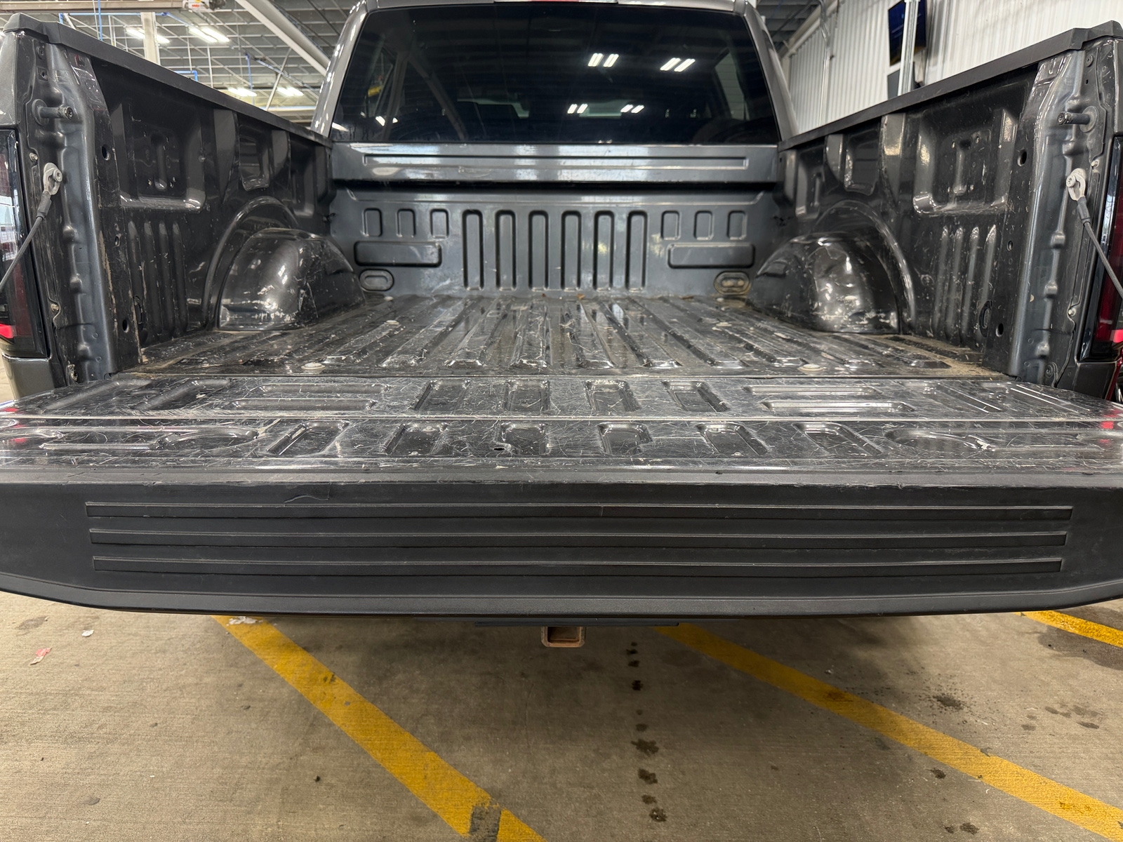 Thumbnail: 2018 Ford Econoline - 7
