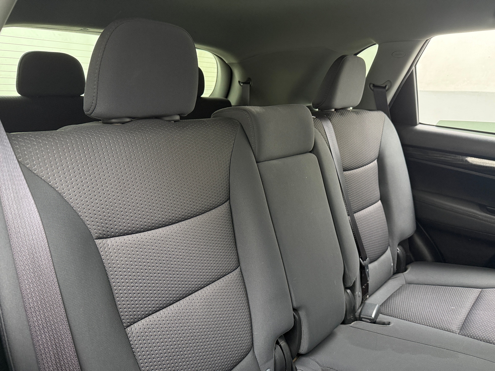 Thumbnail: 2011 Kia Sorento - 6