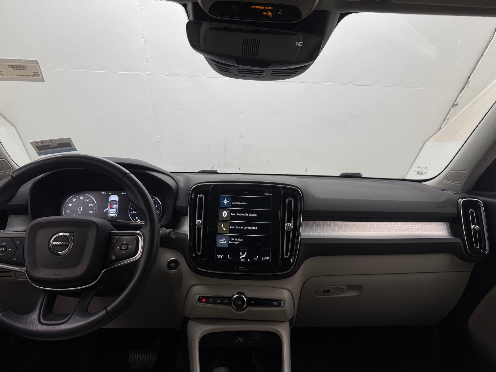 Thumbnail: 2019 Volvo XC40 - 2