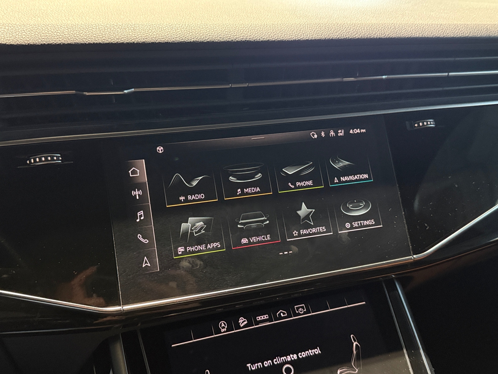 Thumbnail: 2021 Audi Q7 - 3