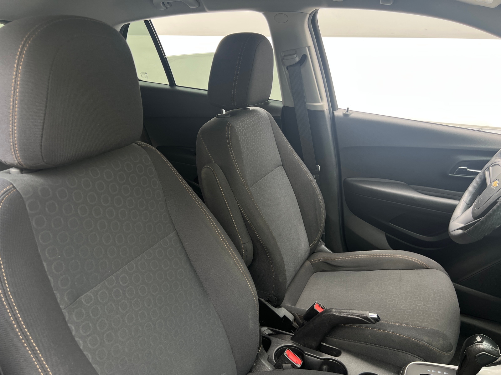 Thumbnail: 2019 Chevrolet Trax - 2