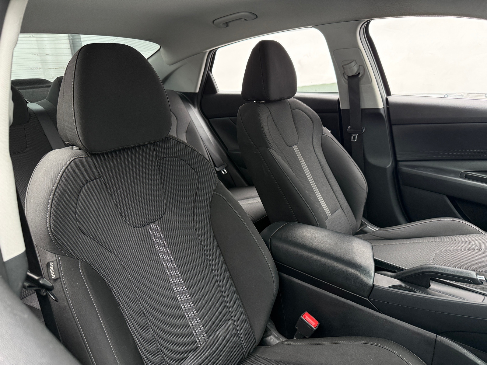 Thumbnail: 2021 Hyundai Elantra - 2