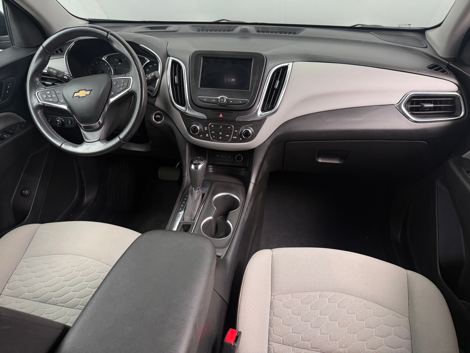 Thumbnail: 2021 Chevrolet Equinox - 3