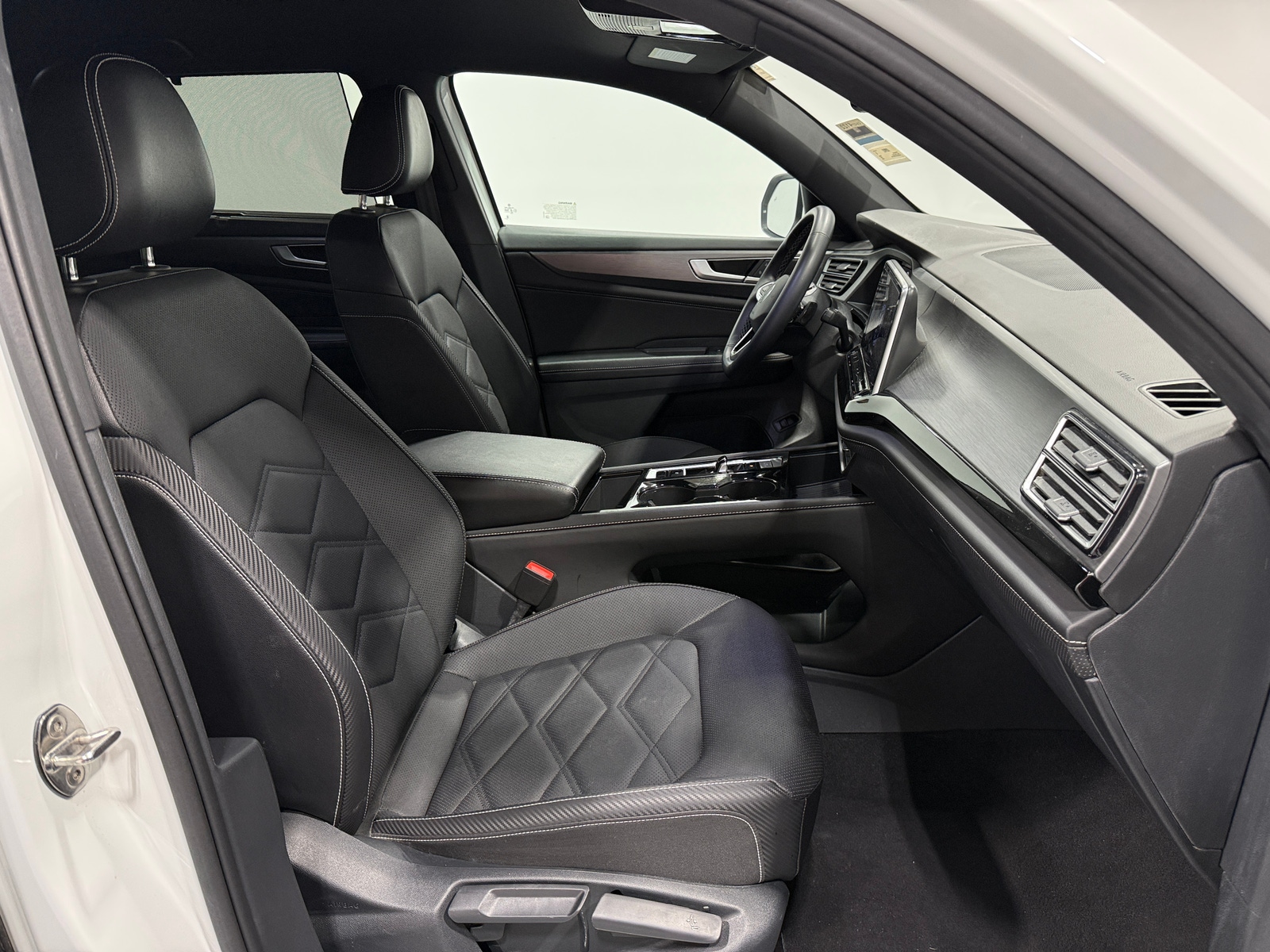 Thumbnail: 2025 Volkswagen Atlas - 2
