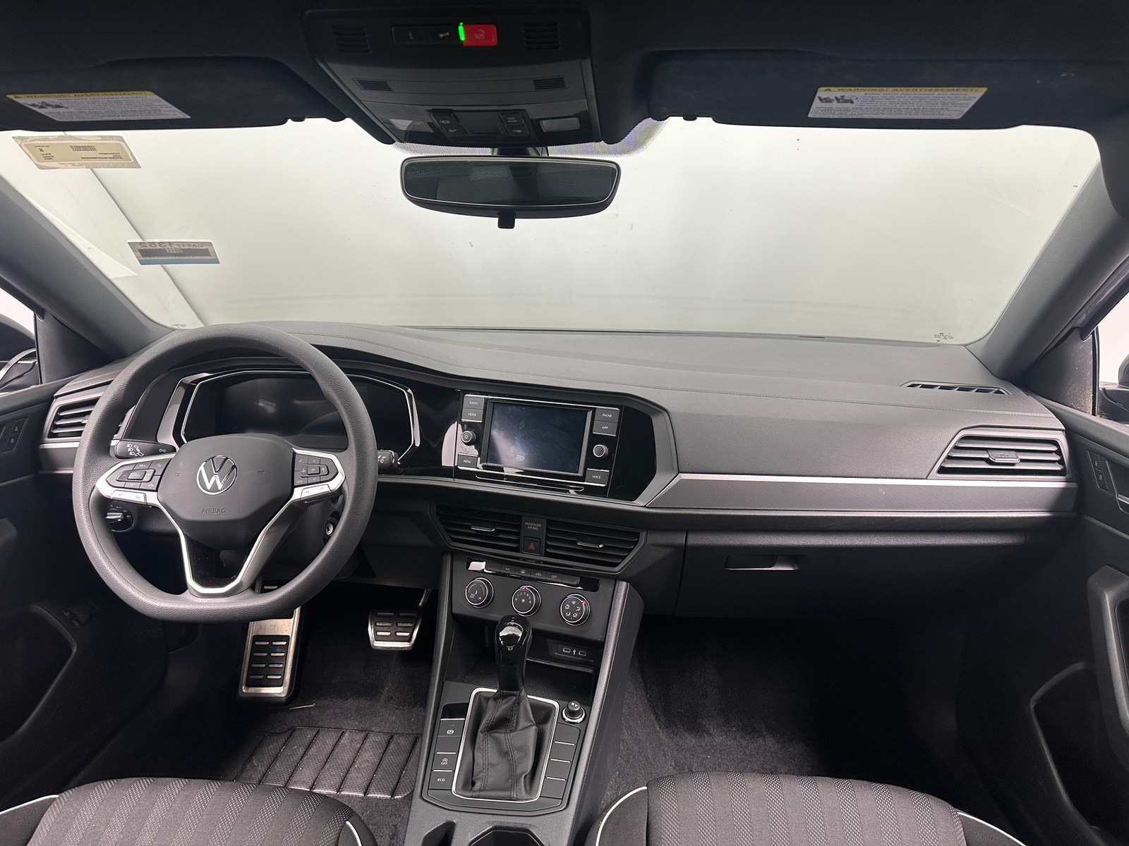 Thumbnail: 2023 Volkswagen Jetta - 3