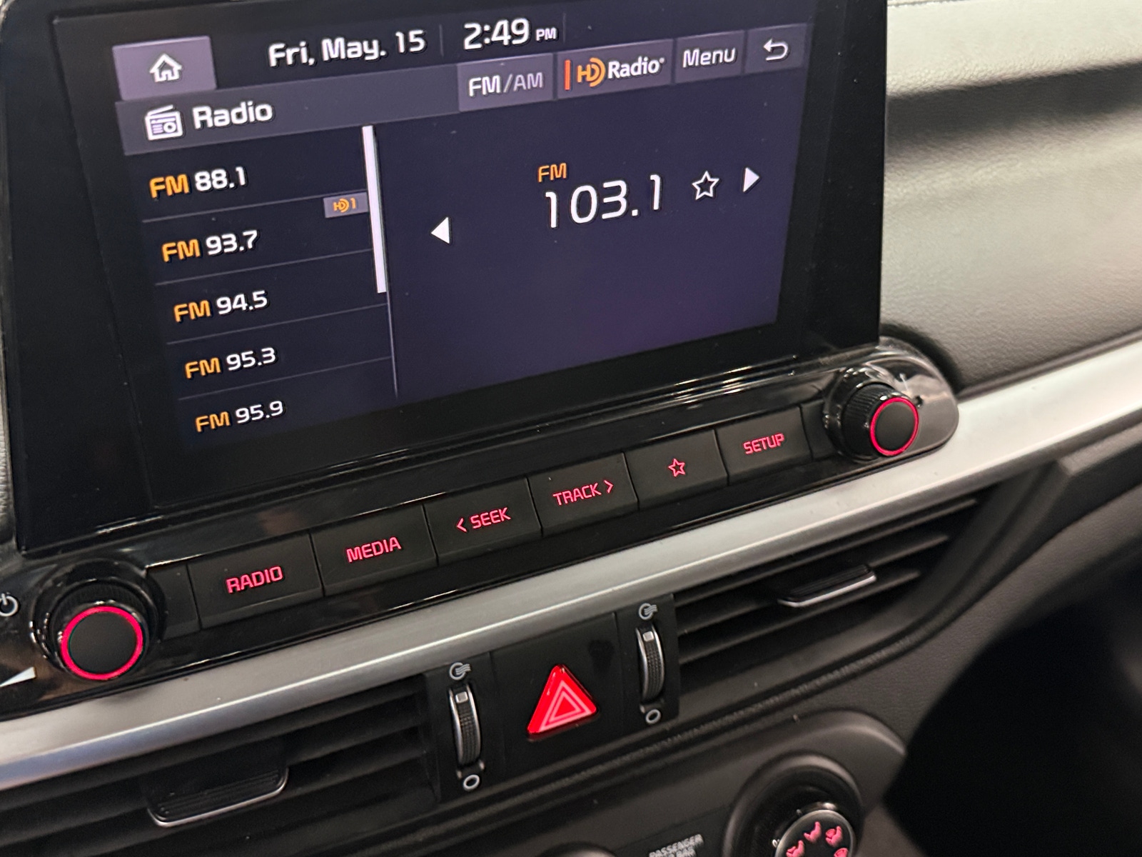 Thumbnail: 2023 Kia Forte - 4