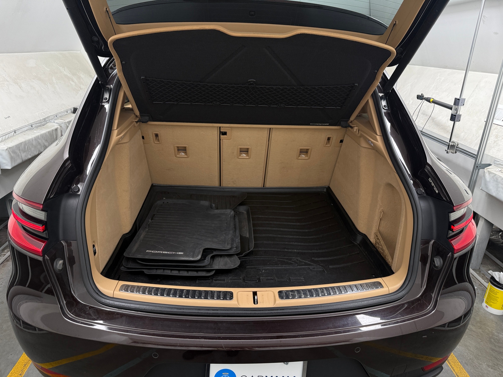 Thumbnail: 2017 Porsche Macan - 6
