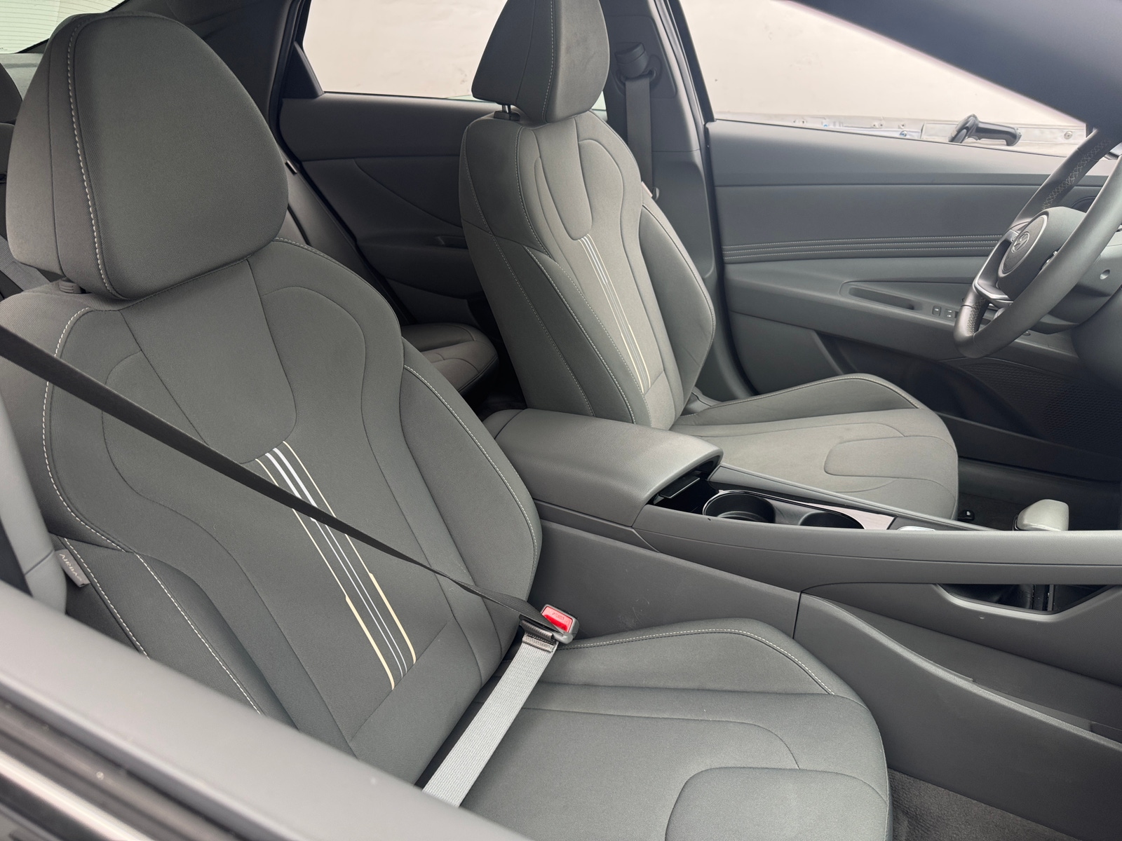 Thumbnail: 2025 Hyundai Elantra - 2