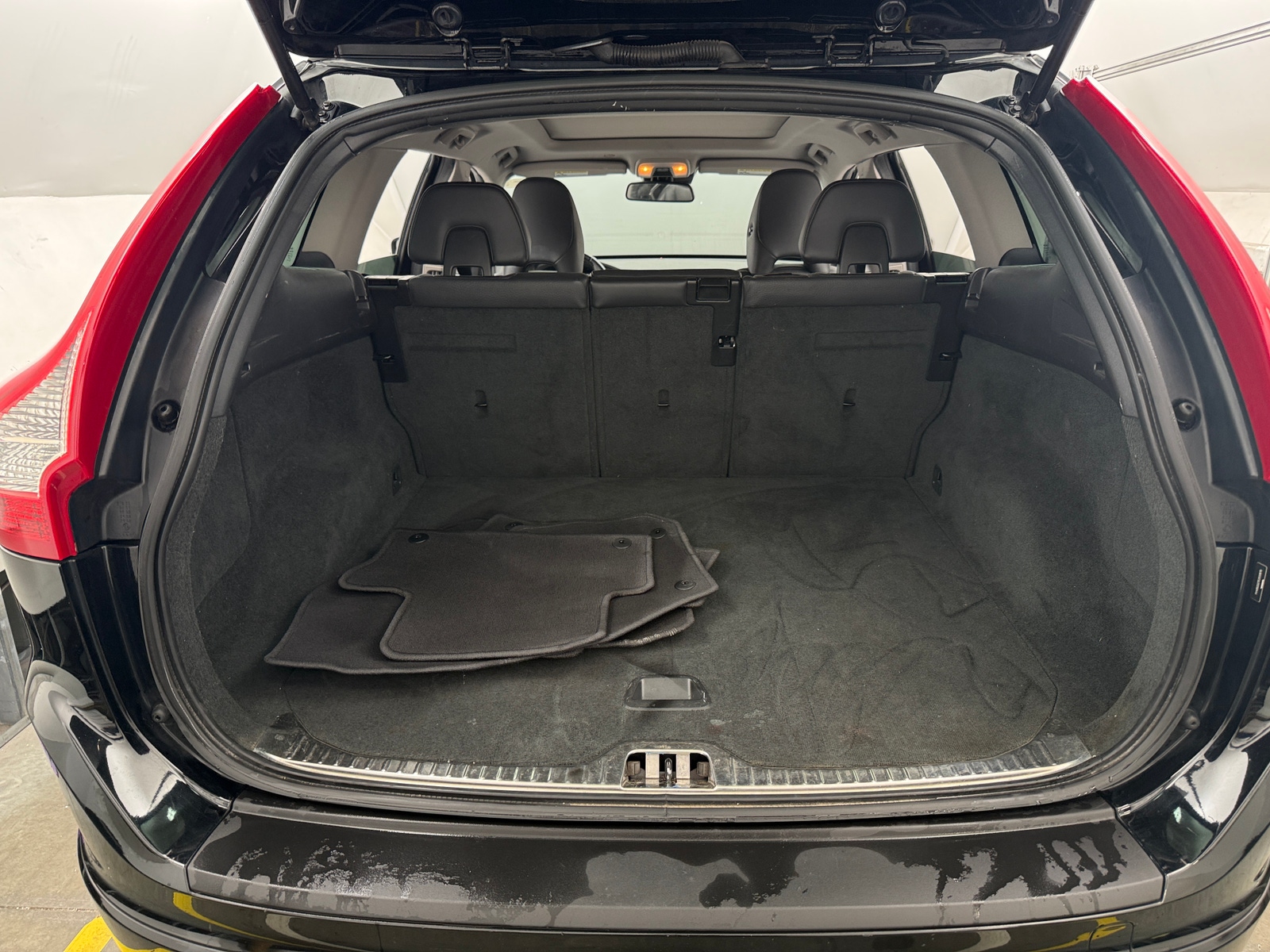 Thumbnail: 2014 Volvo XC60 - 7