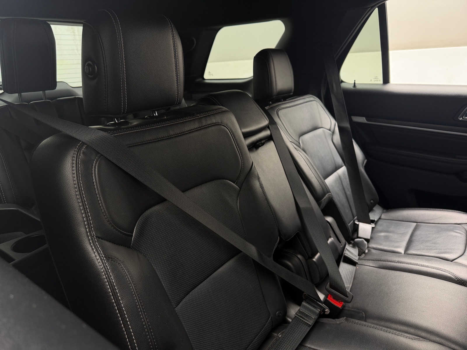 Thumbnail: 2018 Ford Explorer - 5