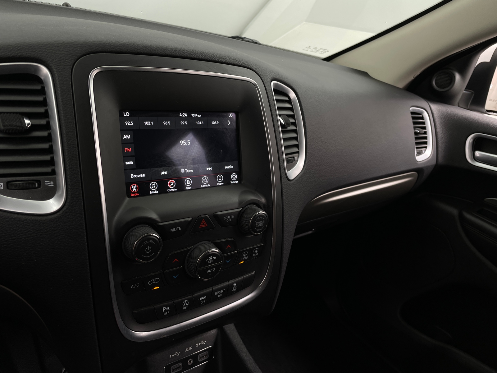 Thumbnail: 2019 Dodge Durango - 4