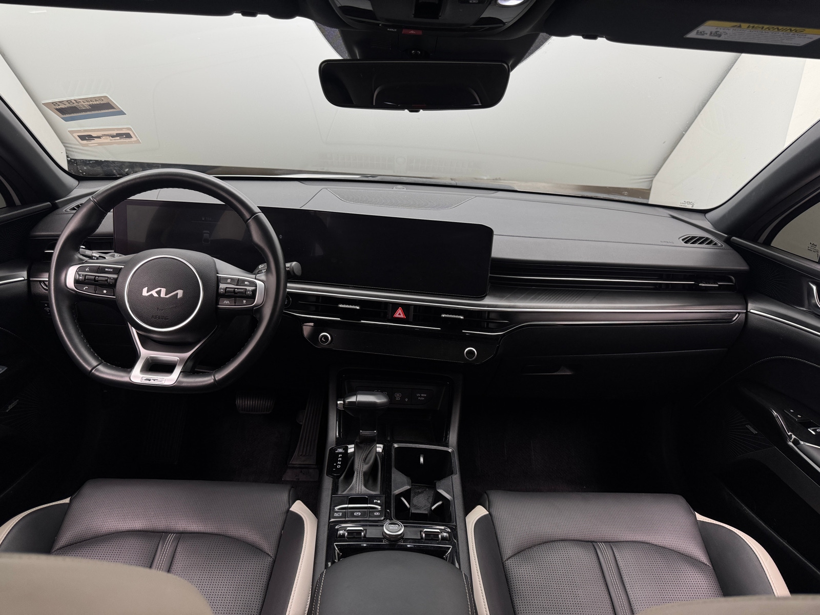 Thumbnail: 2025 Kia K5 - 2