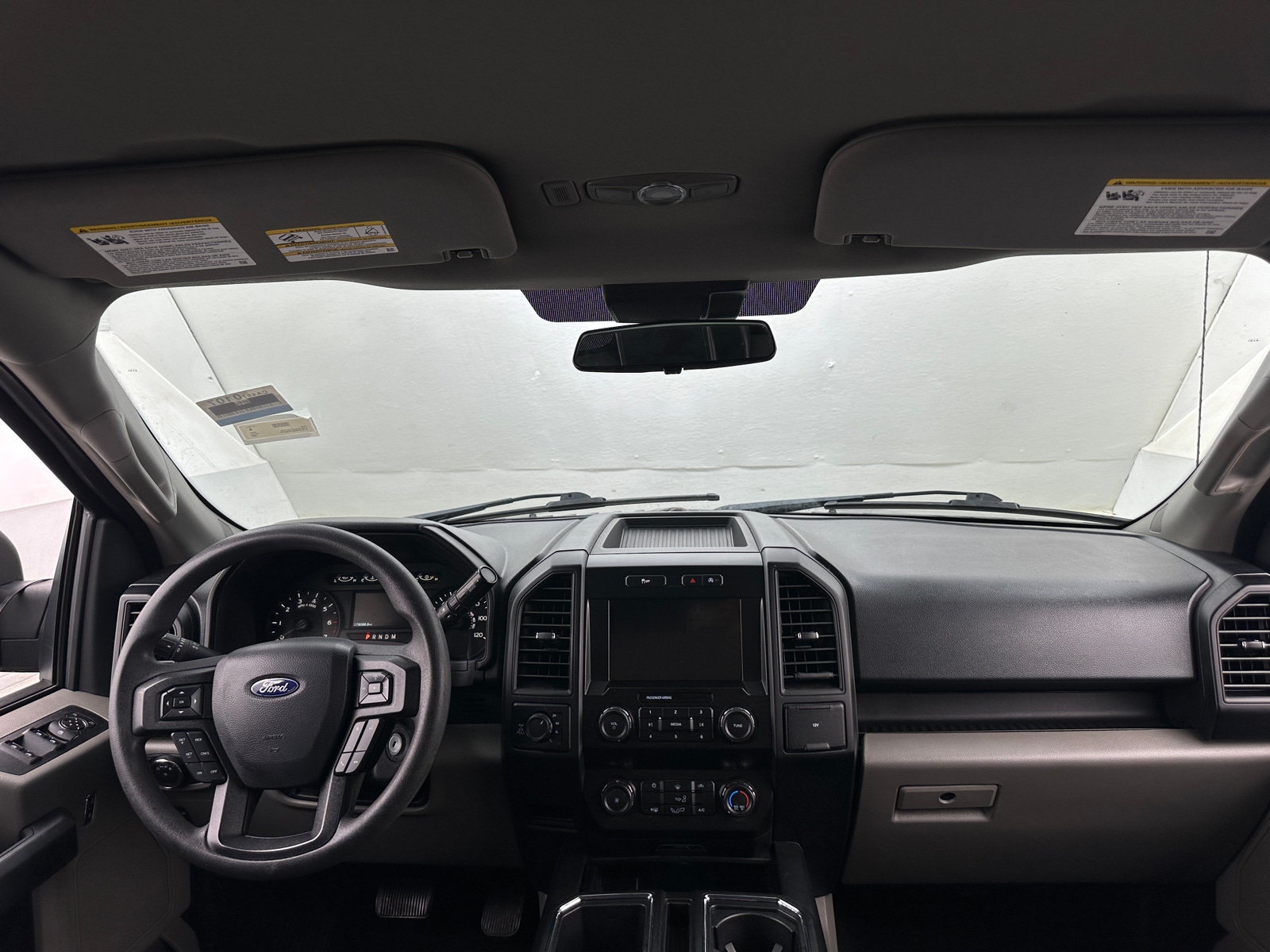 Thumbnail: 2020 Ford Econoline - 3