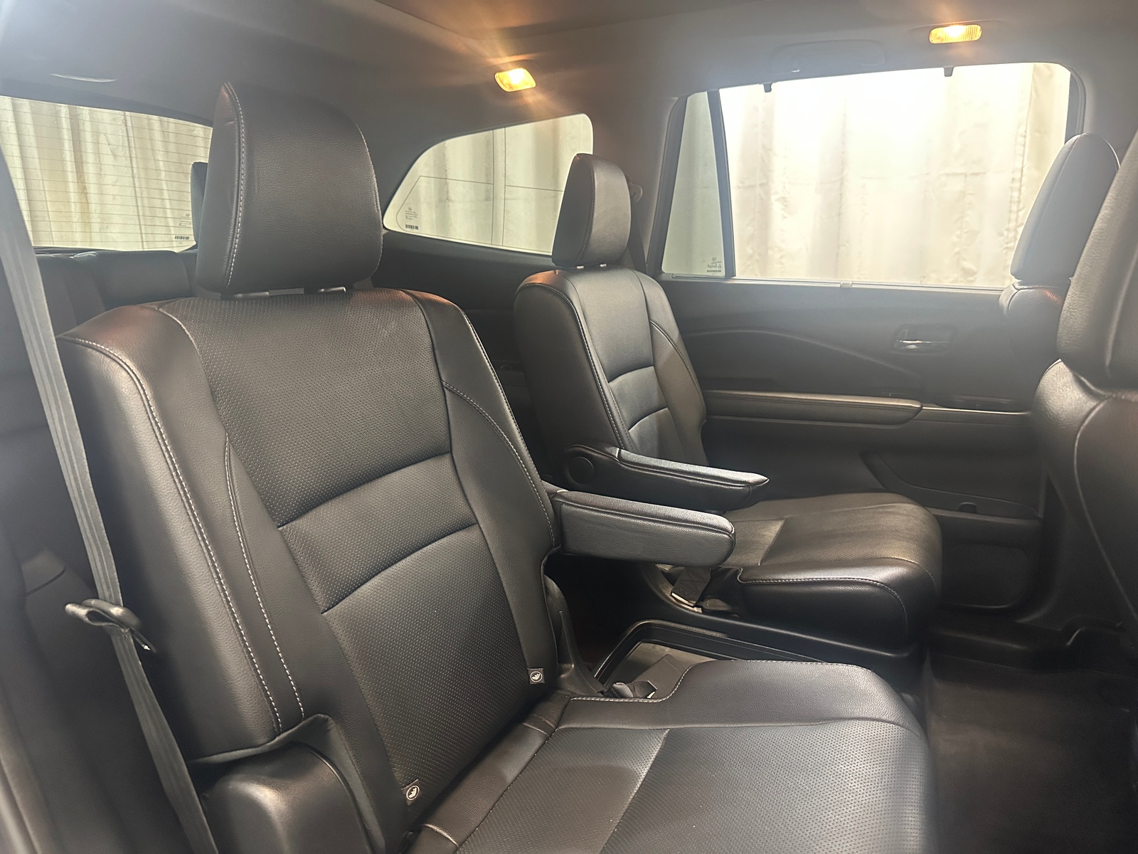 Thumbnail: 2016 Honda Pilot - 5