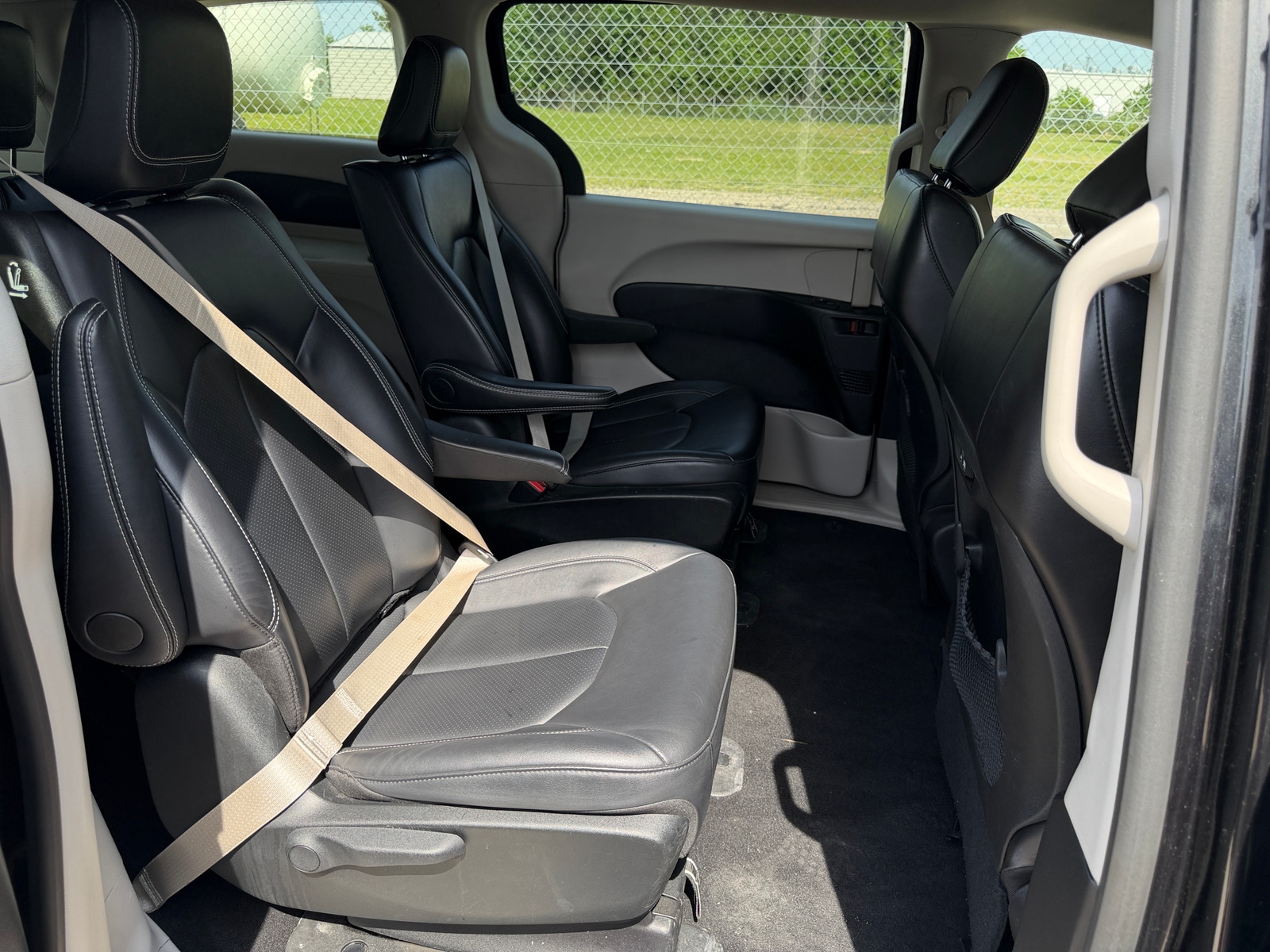 Thumbnail: 2024 Chrysler Pacifica - 5