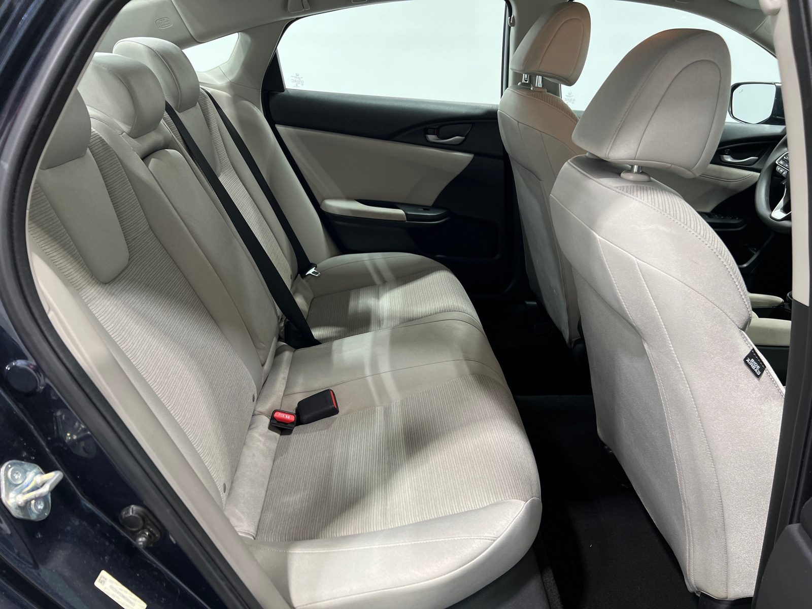 Thumbnail: 2021 Honda Insight - 6