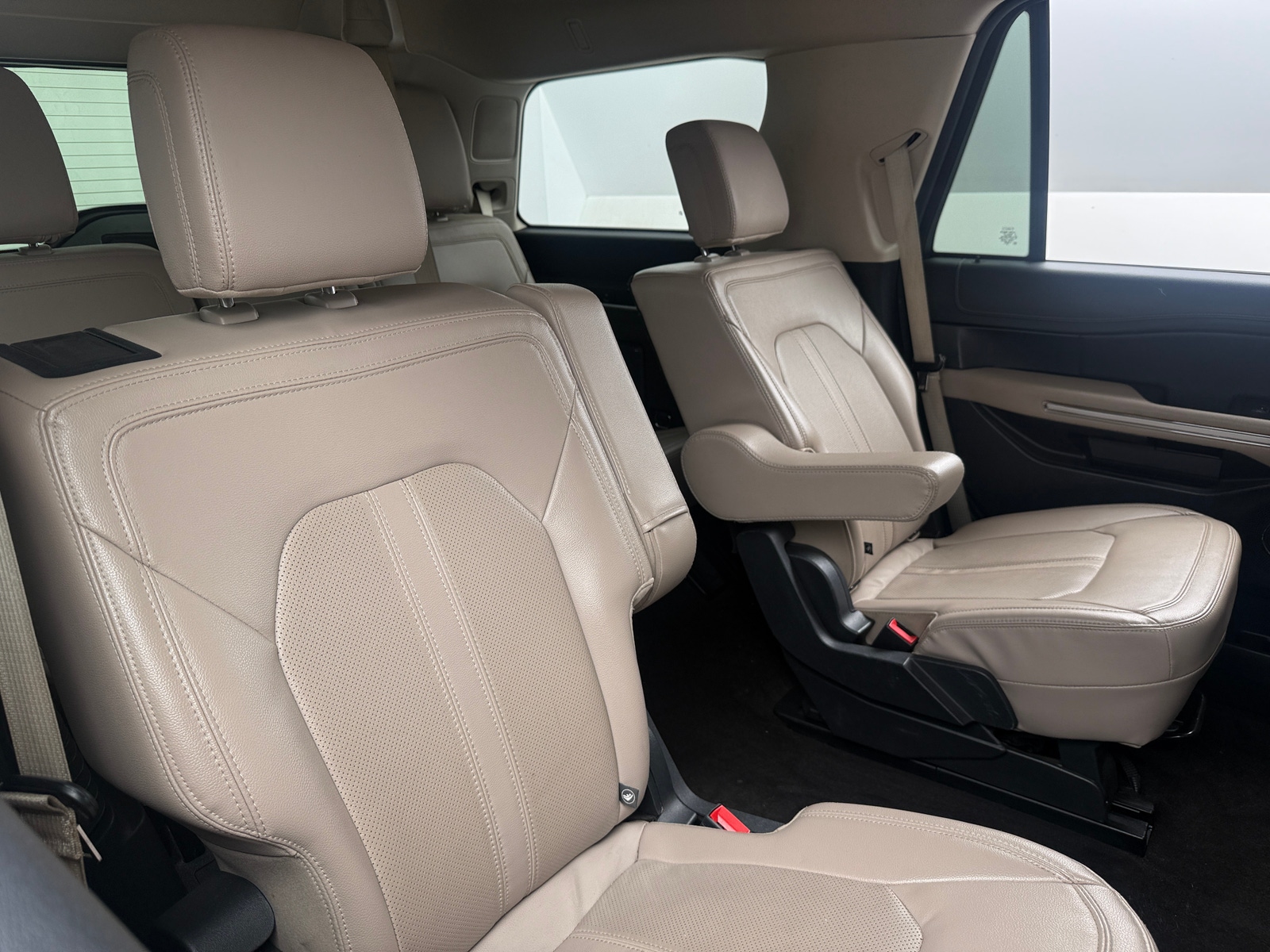 Thumbnail: 2023 Ford Expedition - 5