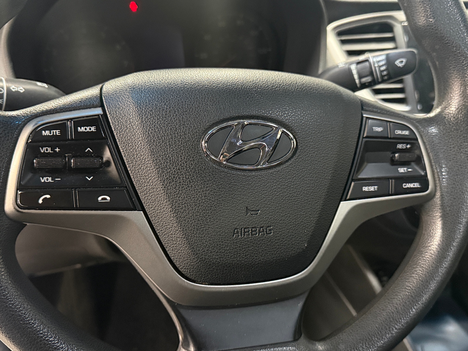Thumbnail: 2021 Hyundai Accent - 5