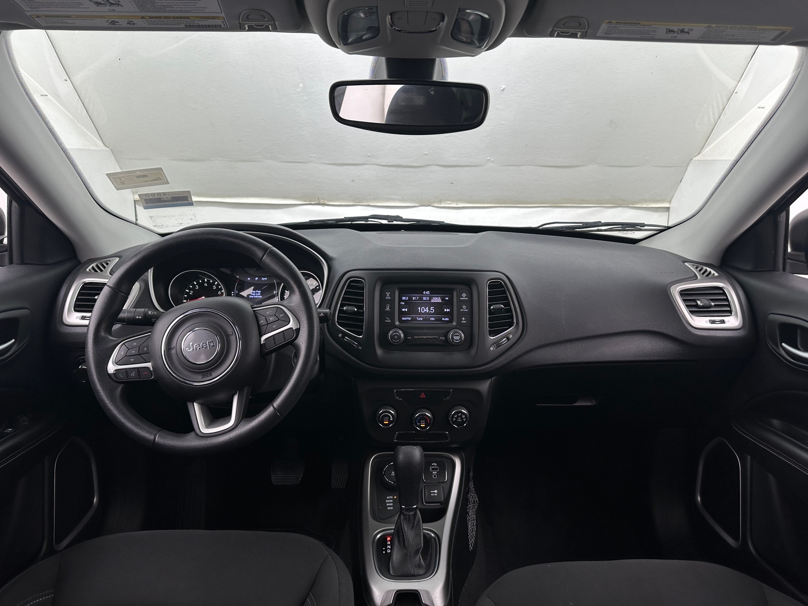 Thumbnail: 2018 Jeep Compass - 3