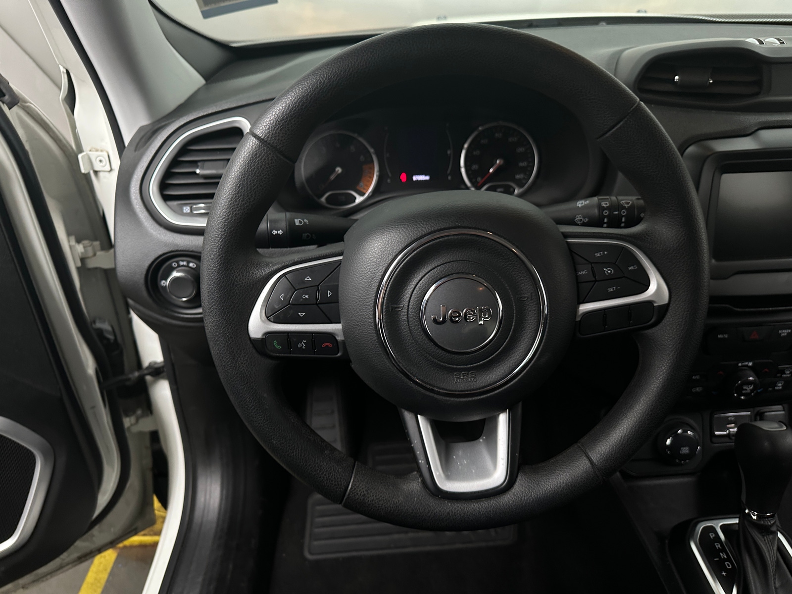 Thumbnail: 2019 Jeep Renegade - 5